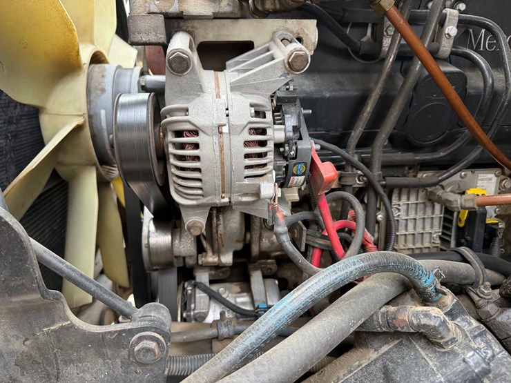 #6443-•-2003-sterling-boom/crane-truck-image-17