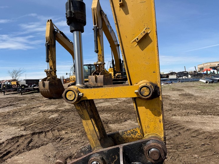 caterpillar-312el-image-29