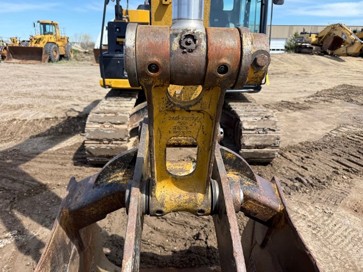 caterpillar-312el-image-16