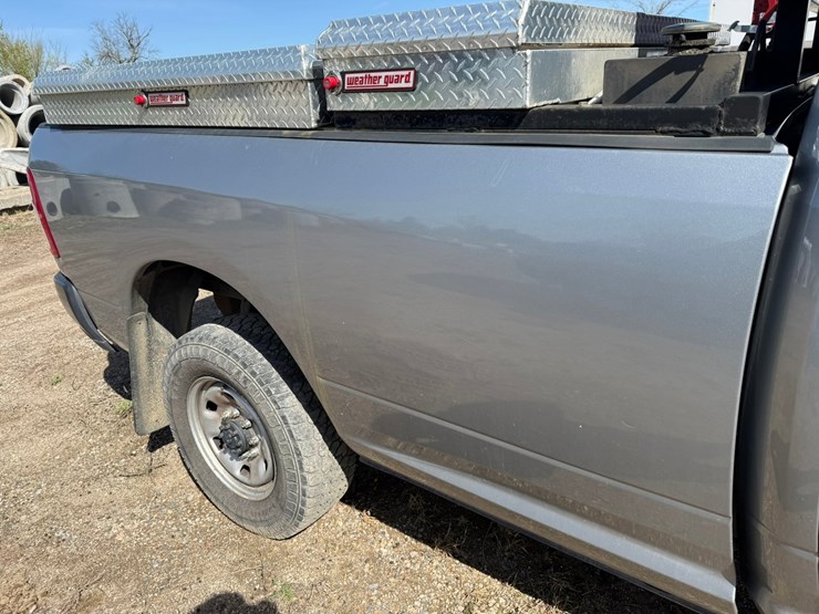 2021-dodge-2500-image-18