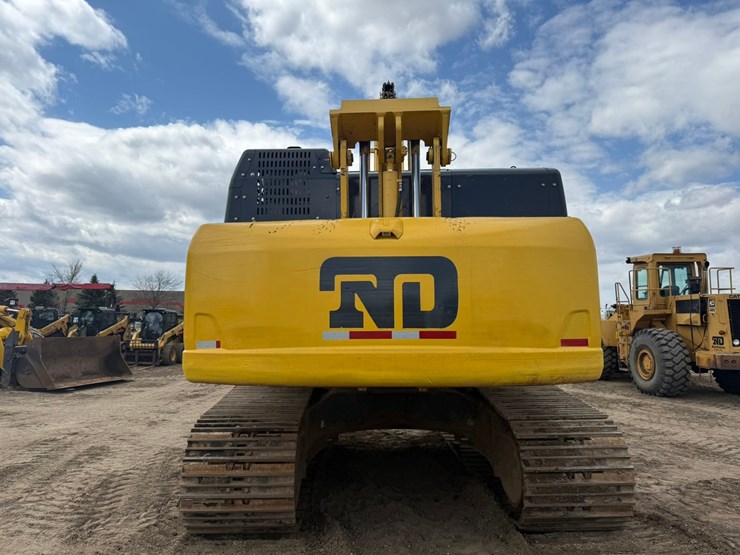 komatsu-pc490-lc-11-image-4