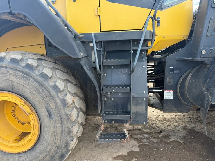 komatsu-wa380-image-61