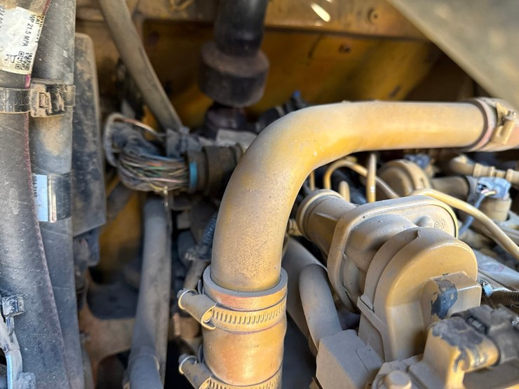 caterpillar-255-image-36