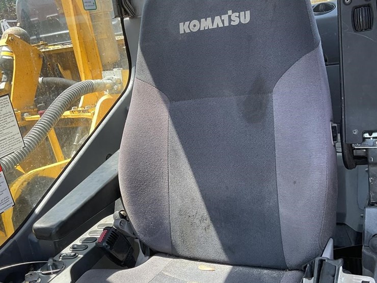 2021-komatsu-pc210-image-14