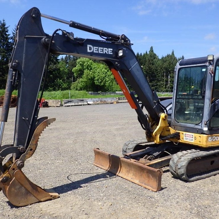 2012 JOHN DEERE 60D