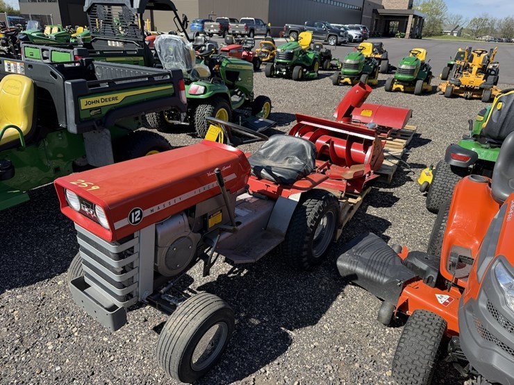 massey-ferguson-12-image-1
