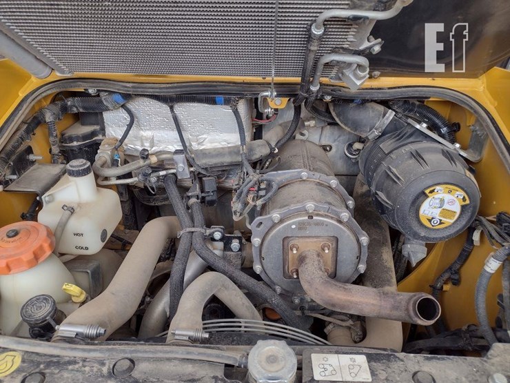 deere-317g-image-30