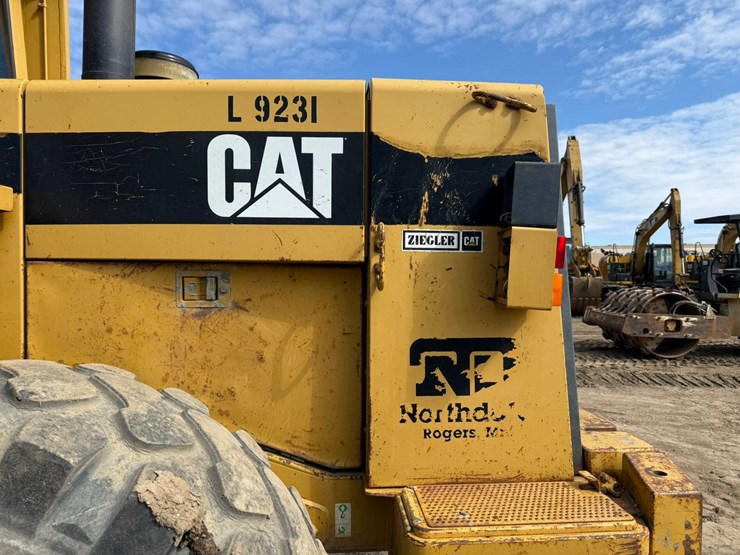 caterpillar-950f-image-48