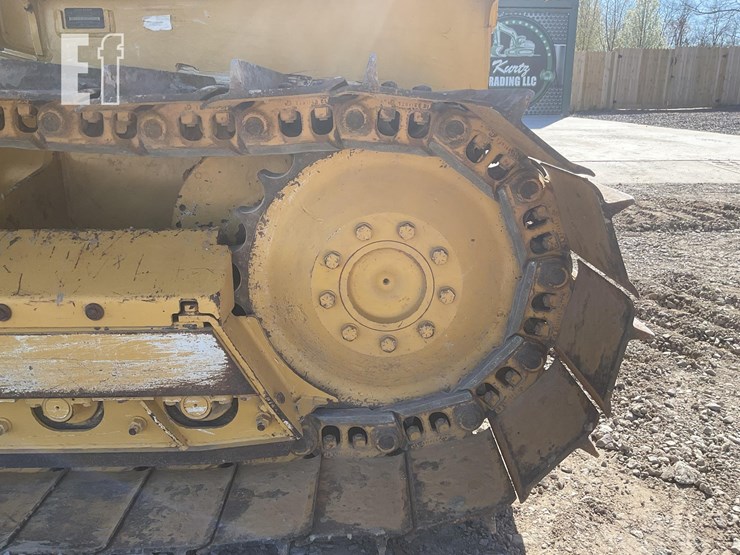 2019-deere-450k-lgp-image-10