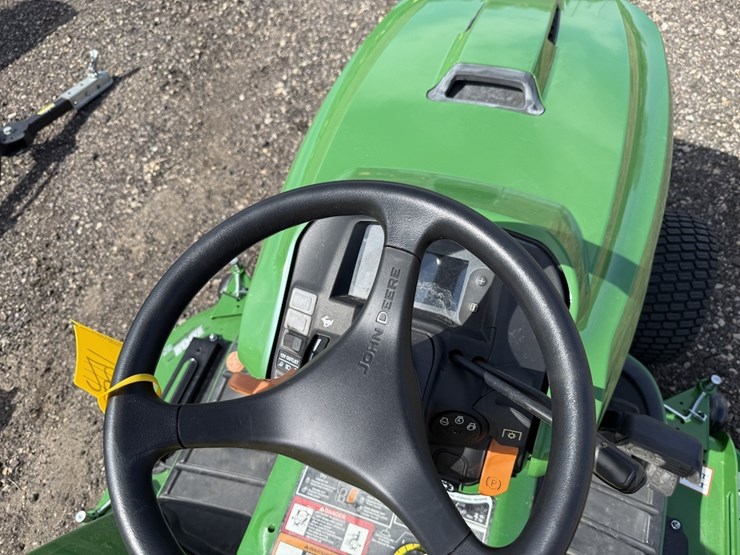 john-deere-x730-image-7