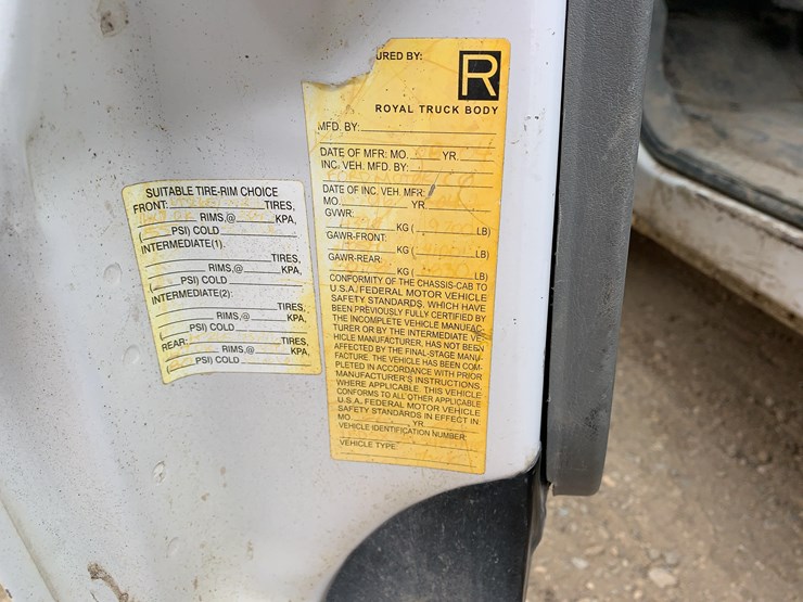2004-ford-f350-image-42