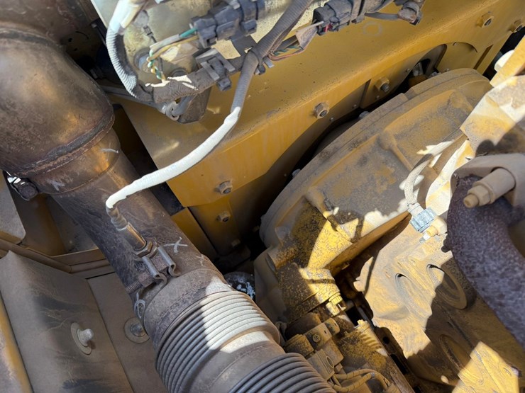 caterpillar-336-image-41