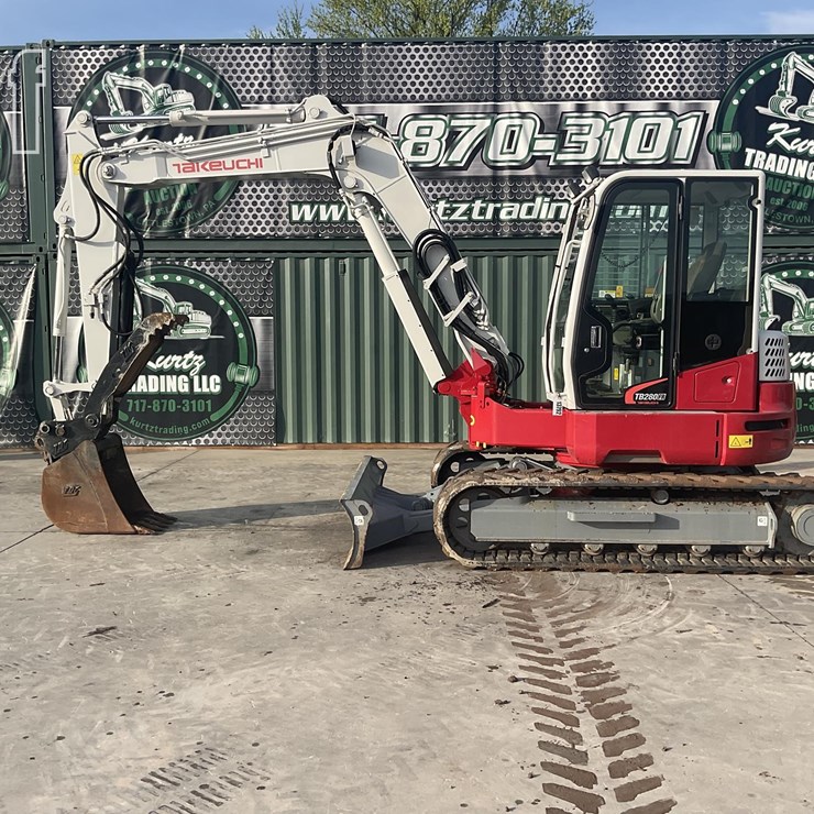 2015 TAKEUCHI TB280FR
