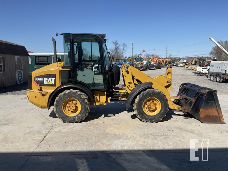 2021-caterpillar-906m-image-5