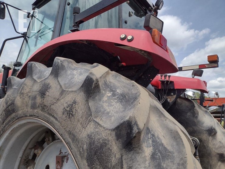 massey-ferguson-8270-image-15