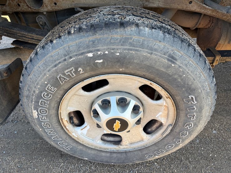 2014-chevrolet-2500-image-54