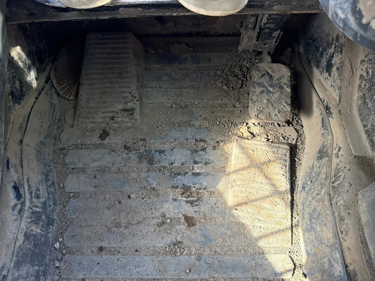 caterpillar-259d3-image-42