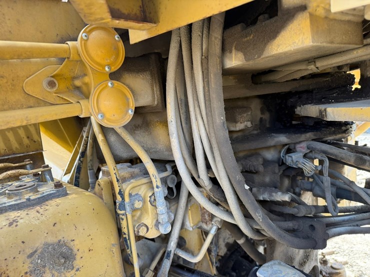 caterpillar-950f-image-62