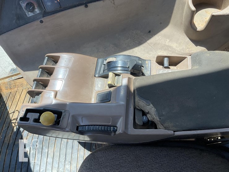 1998-john-deere-8400-image-12