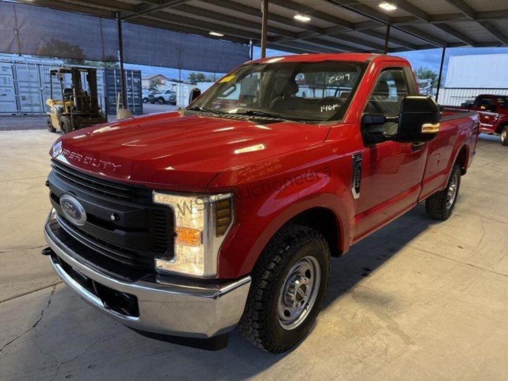 2019-ford-f250-image-4