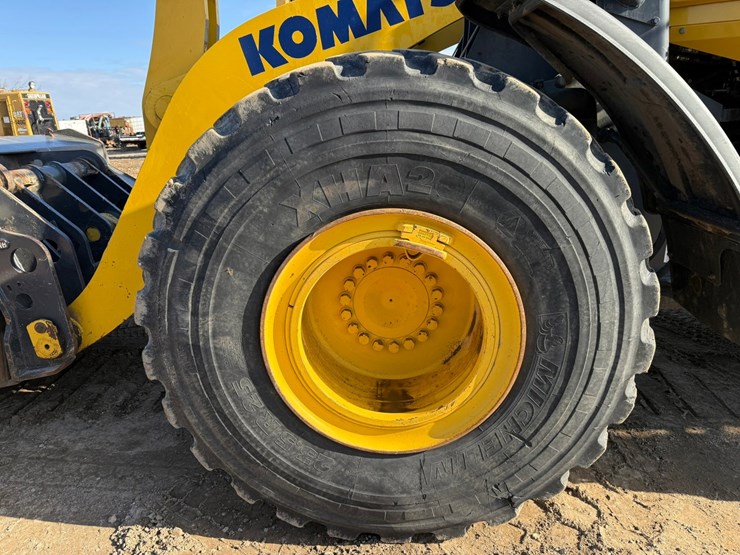 komatsu-wa380-image-126