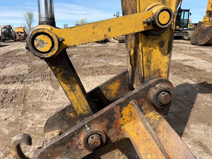 caterpillar-312e-image-14