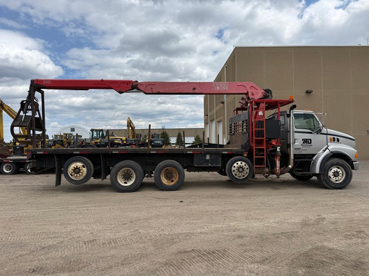 #6443-•-2003-sterling-boom/crane-truck-image-6