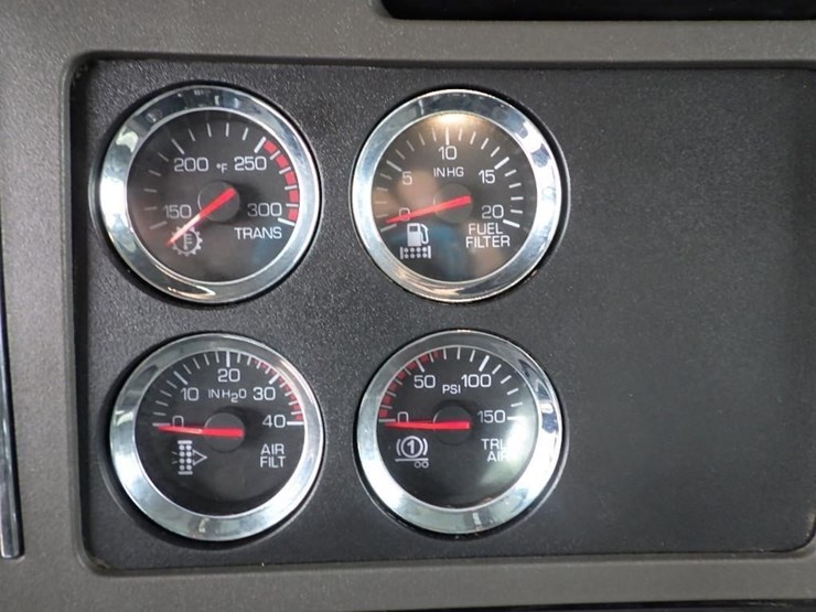 2019-kenworth-t880-image-97