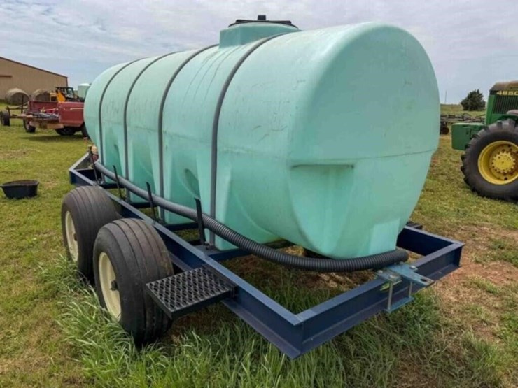 1000-gallon-nurse-tank-trailer-image-14