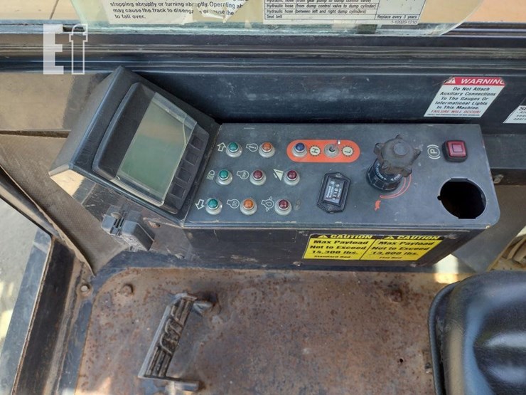 2012-morooka-mst1500vd-image-7