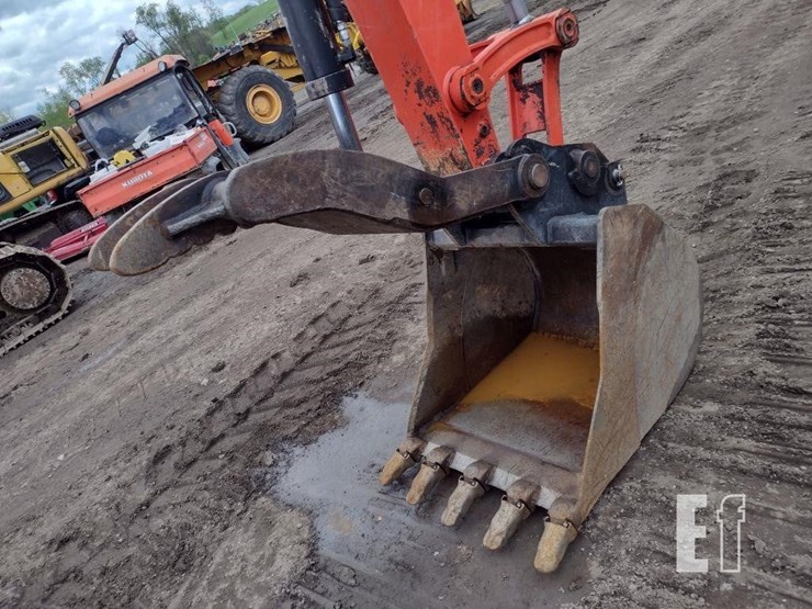 kubota-kx080-4s2-image-28