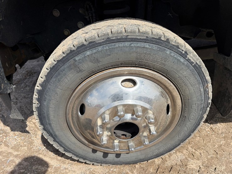 2020-ford-f550-xl-image-64