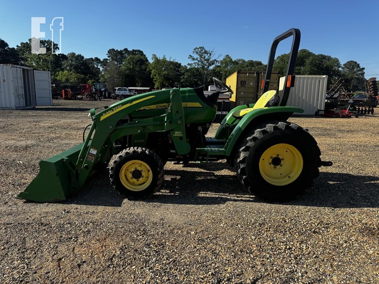2007-john-deere-3203-image-1