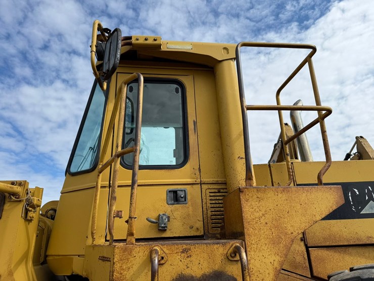 caterpillar-966e-image-44