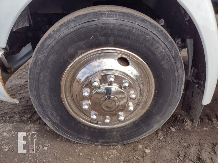 2016-kenworth-t370-image-27