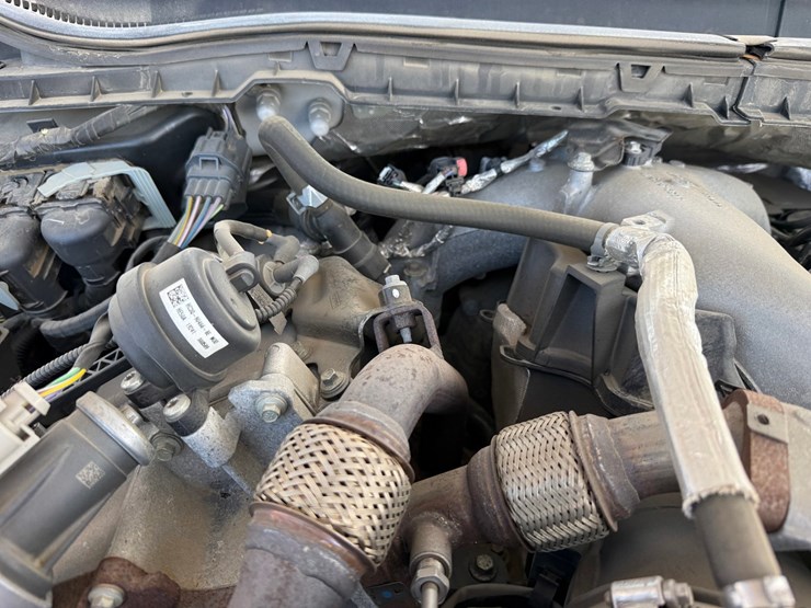2020-ford-f550-xl-image-18