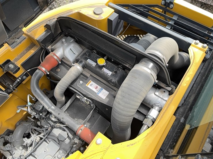 2023-kobelco-sk140sr-lc-7-image-28