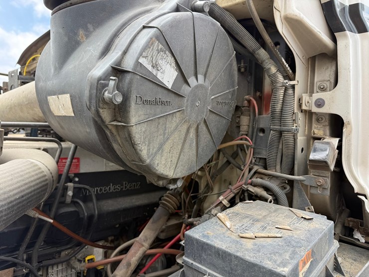 #6443-•-2003-sterling-boom/crane-truck-image-13