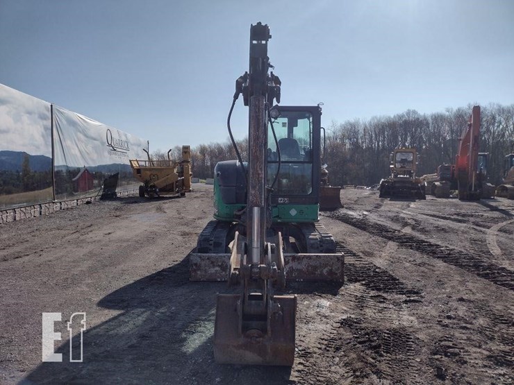 2018-deere-50g-image-2
