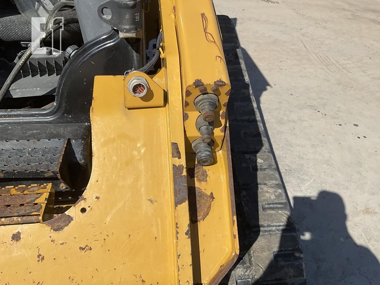 2014-caterpillar-289d-image-13