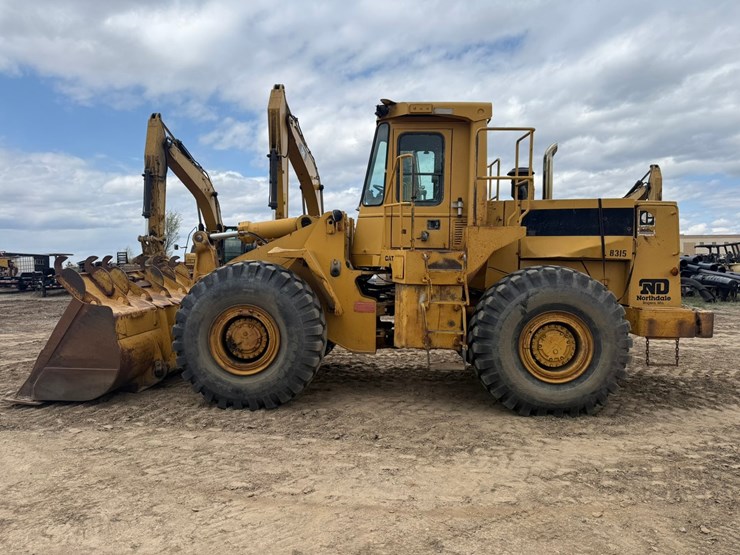 caterpillar-966d-image-2
