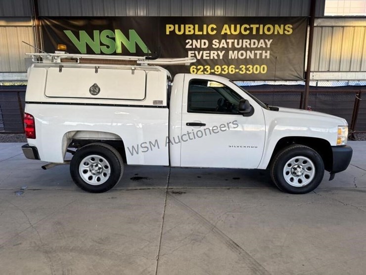 2012-chevrolet-silverado-1500-image-1