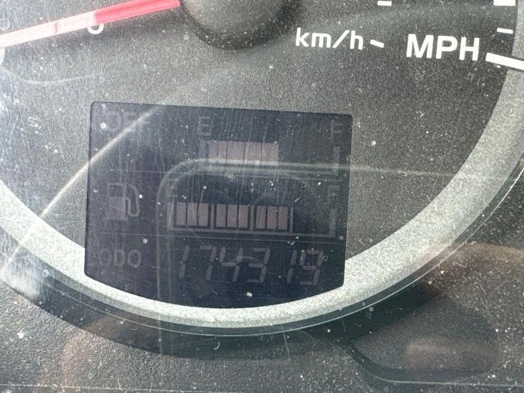2015-hino-268-image-20