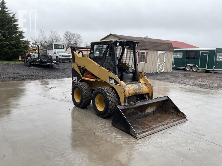 2006-caterpillar-242b-image-6