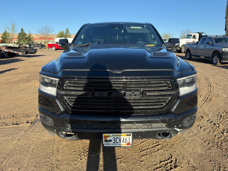 2021-dodge-1500-image-8