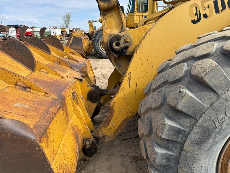 caterpillar-950f-image-19