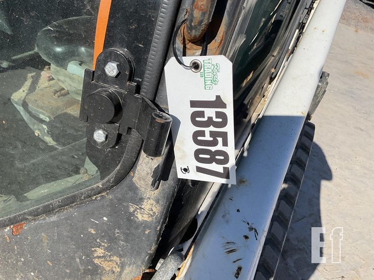 2018-bobcat-t450-image-21