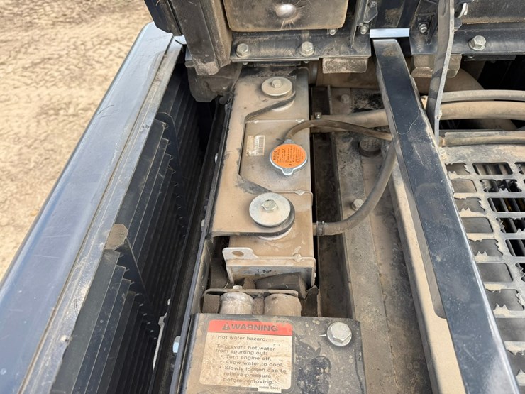 komatsu-pc490-lc-11-image-37