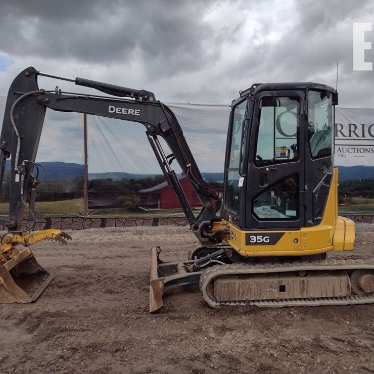 2022 DEERE 35G