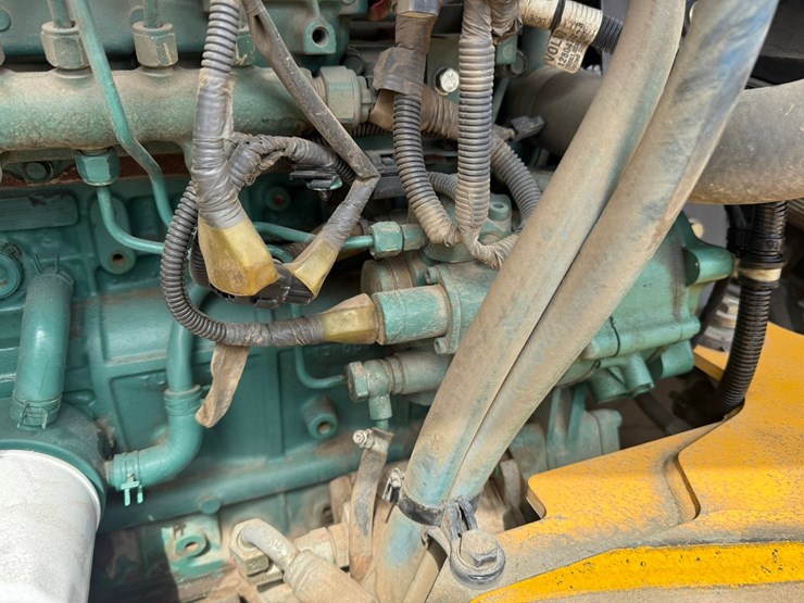 volvo-sd75b-image-34